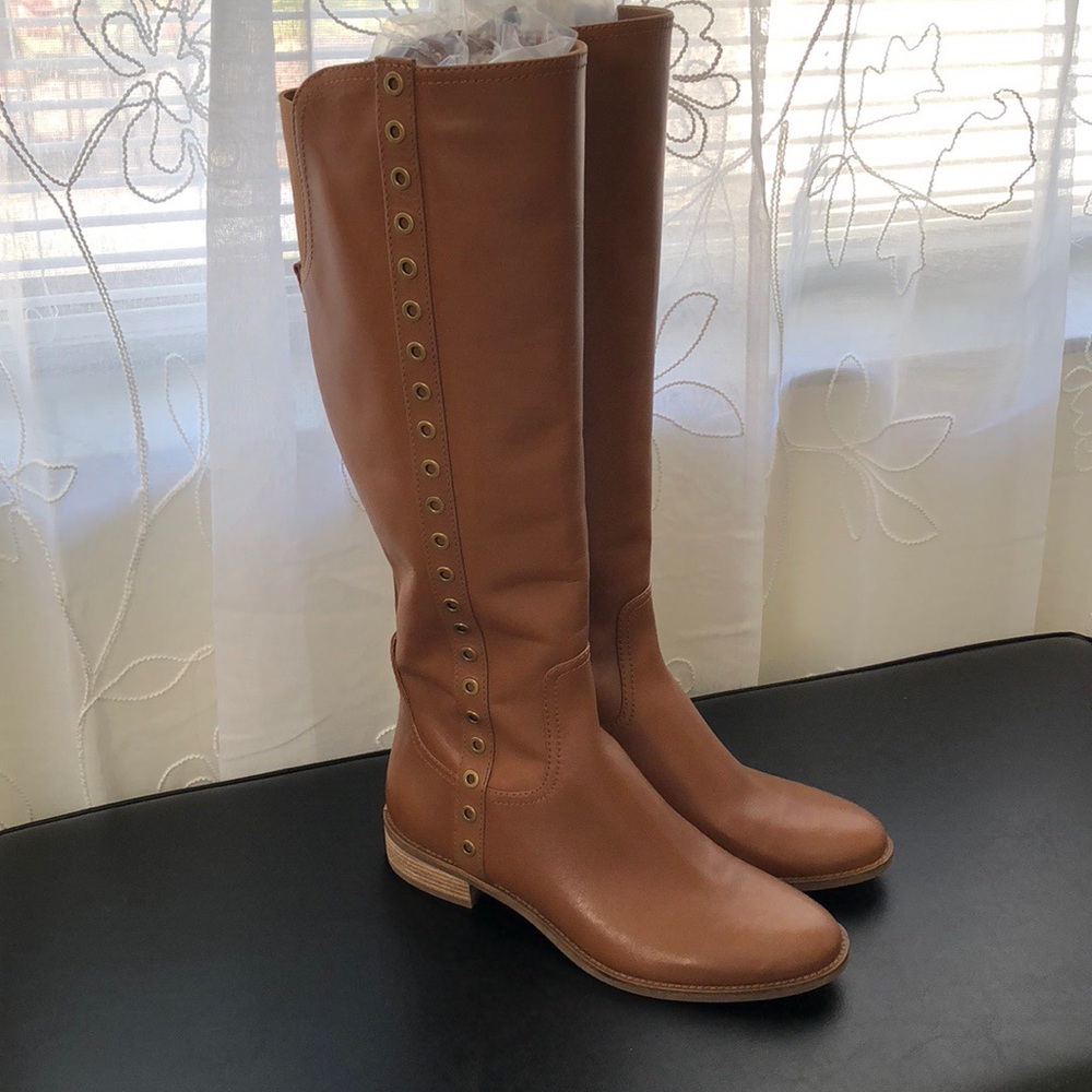NWOB MK boots 👢